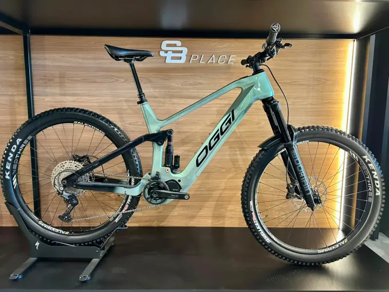Oggi Potenza Sport Carbon — foto 1 de 10