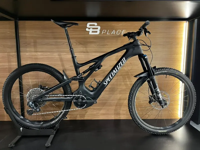 Specialized Turbo Levo Comp Carbon 3 AXS — foto 1 de 11