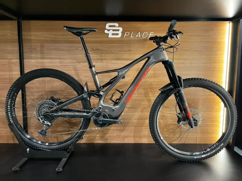 Specialized Turbo Levo Expert G2 Carbon — foto 1 de 10