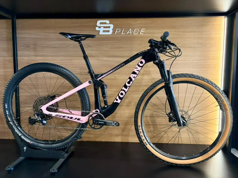 Soul Volcano Carbon NX Eagle — foto 1 de 11